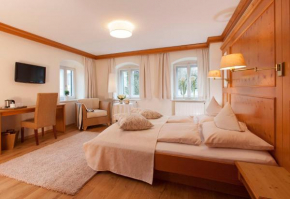  Hotel Fischerhaus  Штарнберг